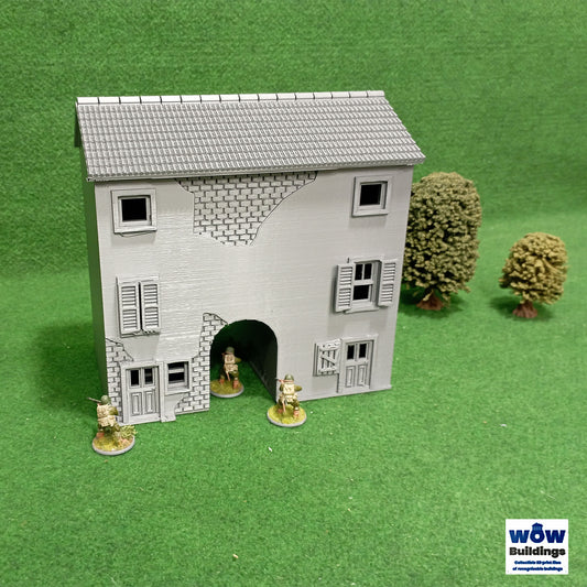 Kelly's Heroes House 04